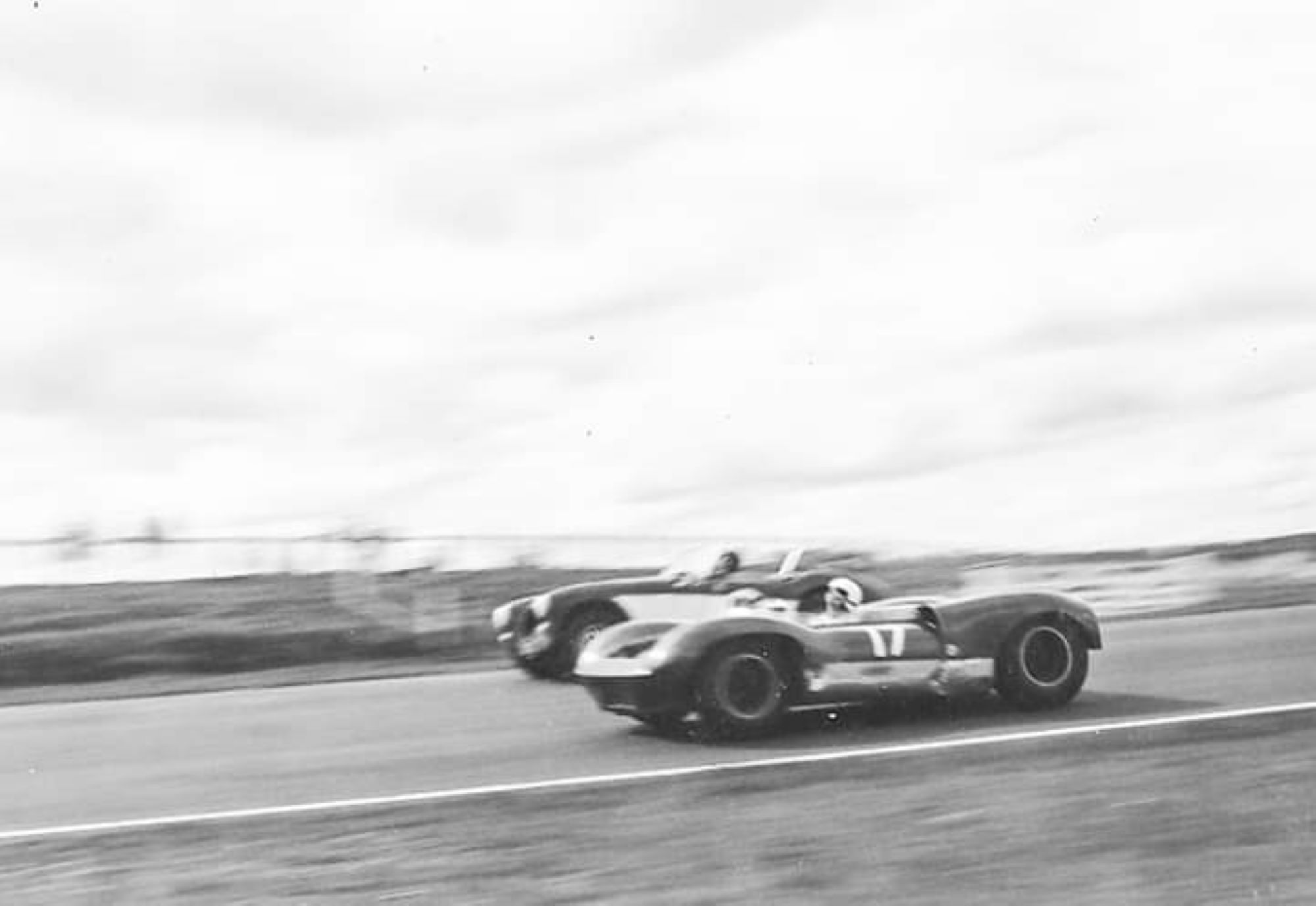 Name:  Pukekohe 1965 #075 John-ny Riley Lotus Olds Gary Reed AH 100 Pukekohe 1965 -66 season 121 kb arc.jpg
Views: 85
Size:  121.6 KB