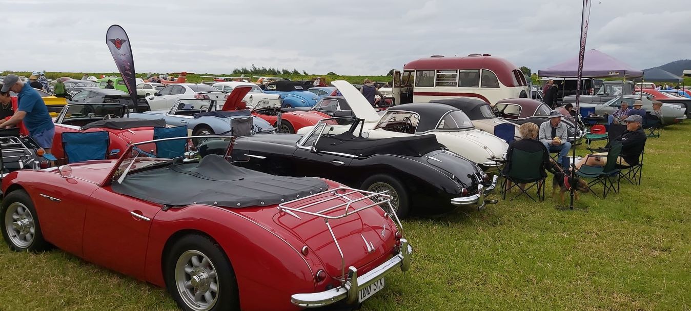 Name:  AHCC events 2024 #105 AH Club cars at Thames Wings and Wheels 27 Jan 2024 179 kb photo Fred Fosw.jpg
Views: 62
Size:  179.8 KB