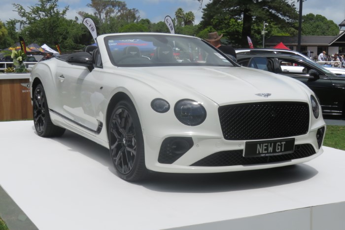 Name:  224_0211_197 Bentley.JPG
Views: 2756
Size:  79.6 KB