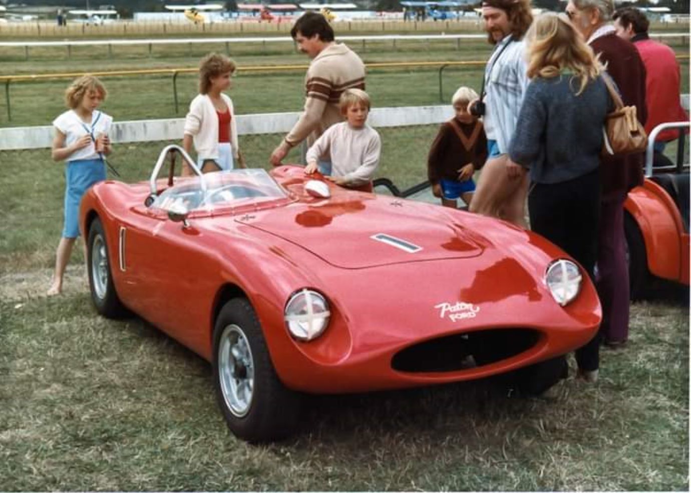Name:  Pukekohe 1980 #046 Paton Ford ex Jim Short others - Wings and Wheels 1980's undated photo Tony G.jpg
Views: 910
Size:  176.6 KB