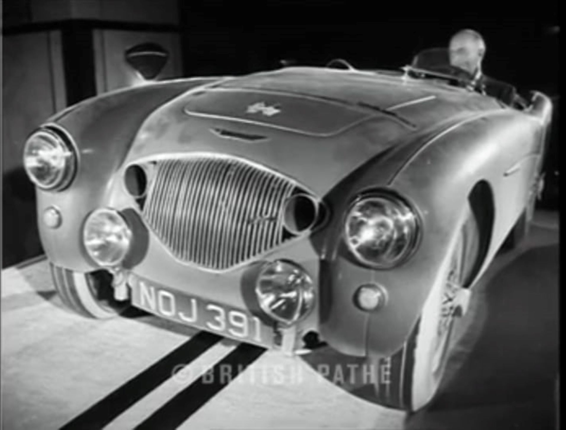 Name:  AH 100S #228 Austin-Healey 100 NOJ 391, SPL 224B Le Mans 1953 #33 Earls Court Motor Show 1953 c .jpg
Views: 45
Size:  176.2 KB