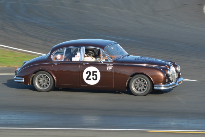 Name:  224_0324_098 Jaguar.JPG
Views: 803
Size:  99.3 KB