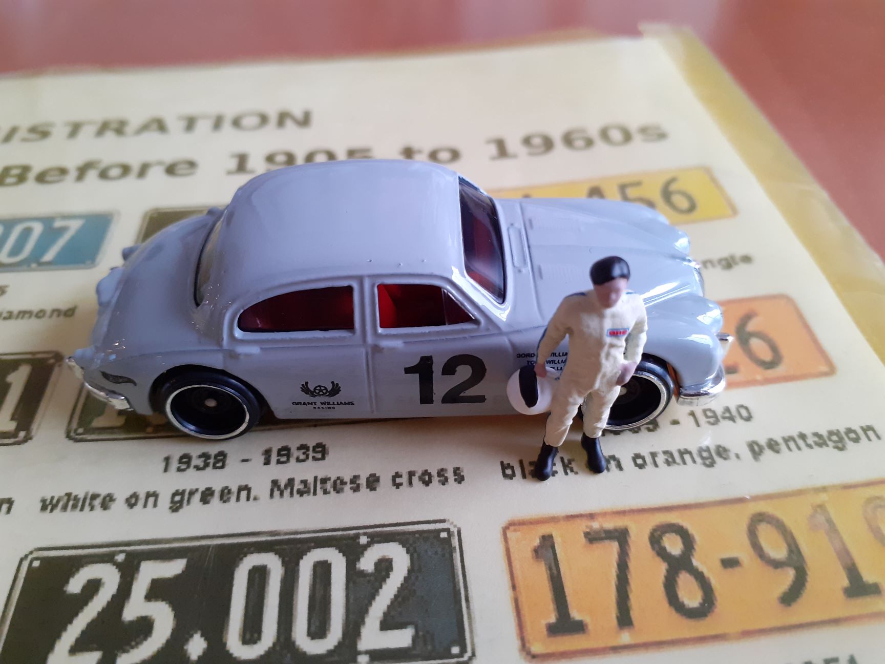 Name:  Jaguar #110 Coombs Jaguar Mk1 1959 model 3.4 litre ex John Coombs - Grant Williams Hotwheels w d.jpg
Views: 584
Size:  177.8 KB