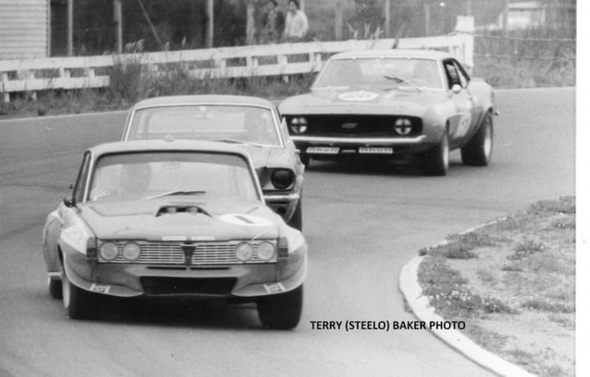 Name:  Baypark #084 B Baypark Oct 71 Jim Smith Rover P6B 3500 V8 Winfield meeting in group 179kb arch J.jpg
Views: 777
Size:  179.7 KB
