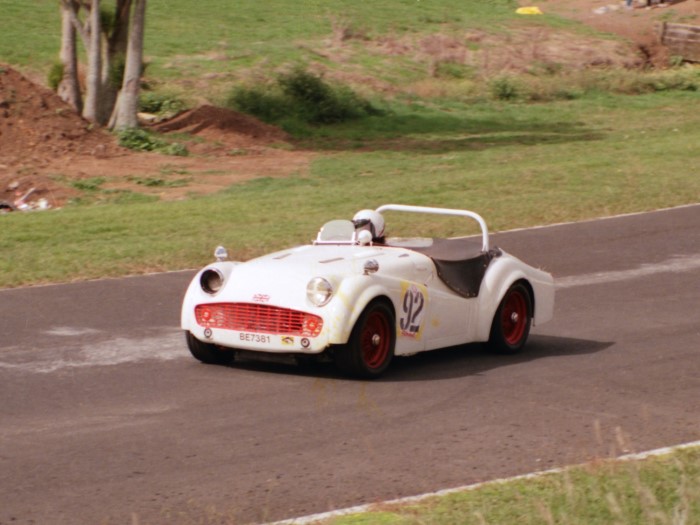 Name:  185_1027_106 Triumph.jpg
Views: 1272
Size:  89.8 KB