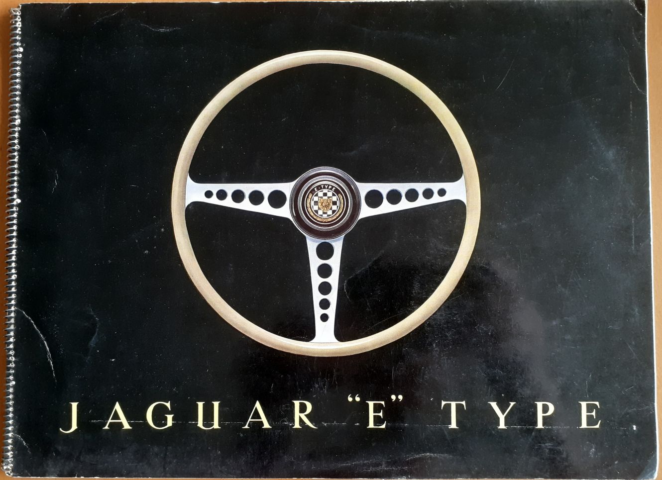 Name:  Jaguar #021 Jaguar E Type Illustrated Brochure 1961 cover - from Geneva Motor Show sml Ed Dowdin.jpg
Views: 265
Size:  179.2 KB