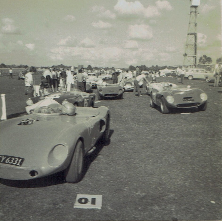 Name:  Bucklers in NZ #231 Pukekohe 1966 April 1966 Sports cars Orchid Spl L Daimler MG Buckler FE9367 .jpg
Views: 290
Size:  171.7 KB