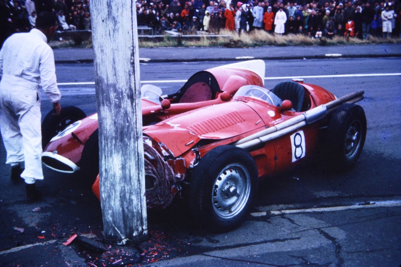 Name:  Dunedin 1962 #026 B Chris Amon's 250F Maserati and Bill Thomasen's Cooper Climax crash arch CAN .jpg
Views: 257
Size:  180.0 KB