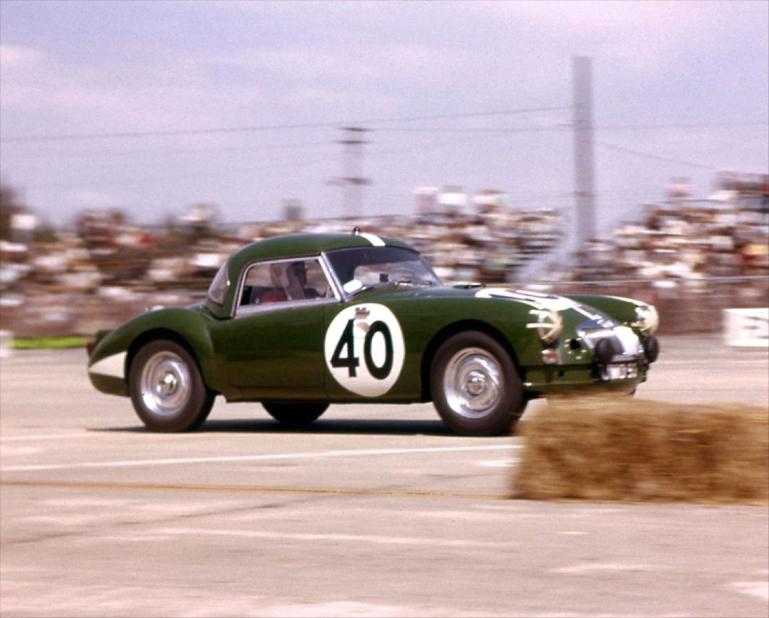 Name:  Sebring 1960 #083 #40 UMO93 MG A Twin Cam of Jack Flaherty Jim Parkinson 29th o-all colour arch .jpg
Views: 317
Size:  179.6 KB