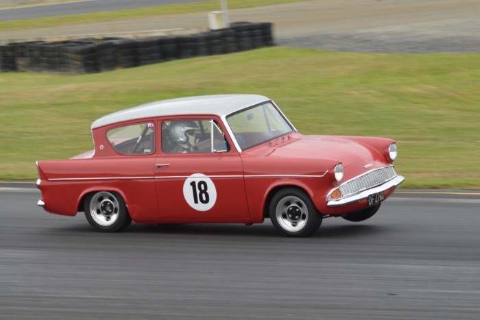 Name:  224_1208_481 Ford Anglia.JPG
Views: 826
Size:  99.3 KB