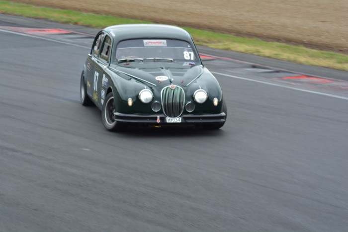 Name:  225_0126_063 Jaguar.JPG
Views: 466
Size:  105.7 KB