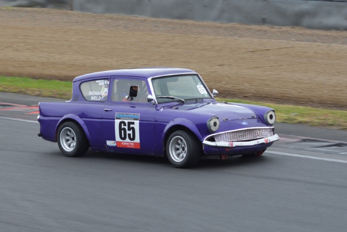 Name:  225_0126_052 Ford.JPG
Views: 318
Size:  100.4 KB