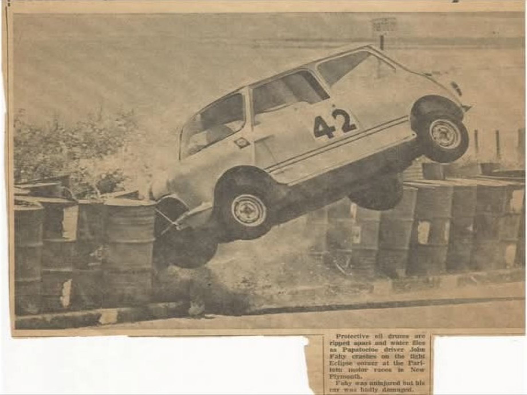 Name:  Paritutu 1966 #075 2025 The Mini crash #42 in 1966 #42 John Fahy arch Alan Boyle.jpg
Views: 71
Size:  179.7 KB