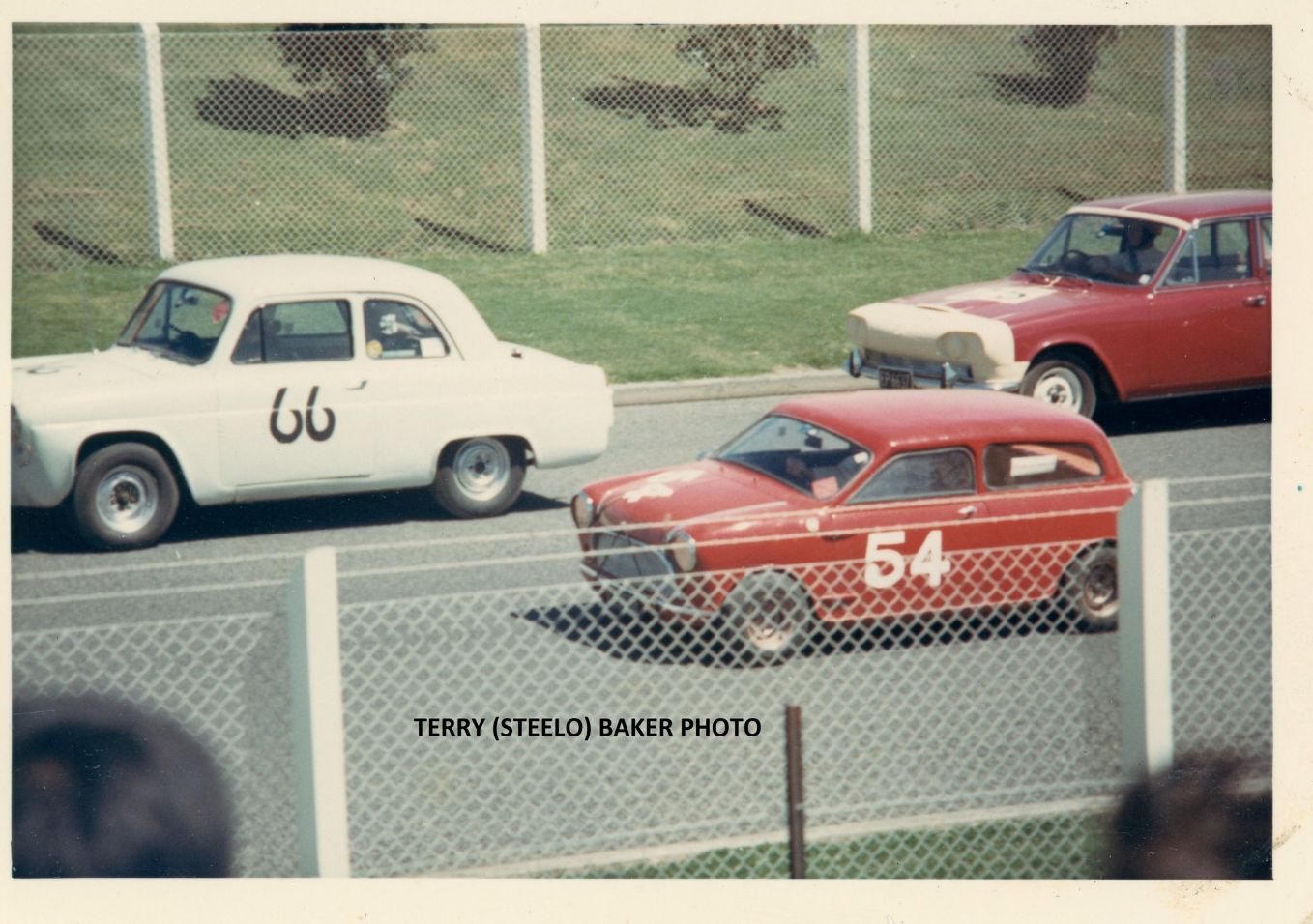 Name:  Paritutu 1967 #041 Group Saloons Ford Mini Triumph 179kb arch JLL photo Terry Steelo Baker.jpg
Views: 62
Size:  179.3 KB