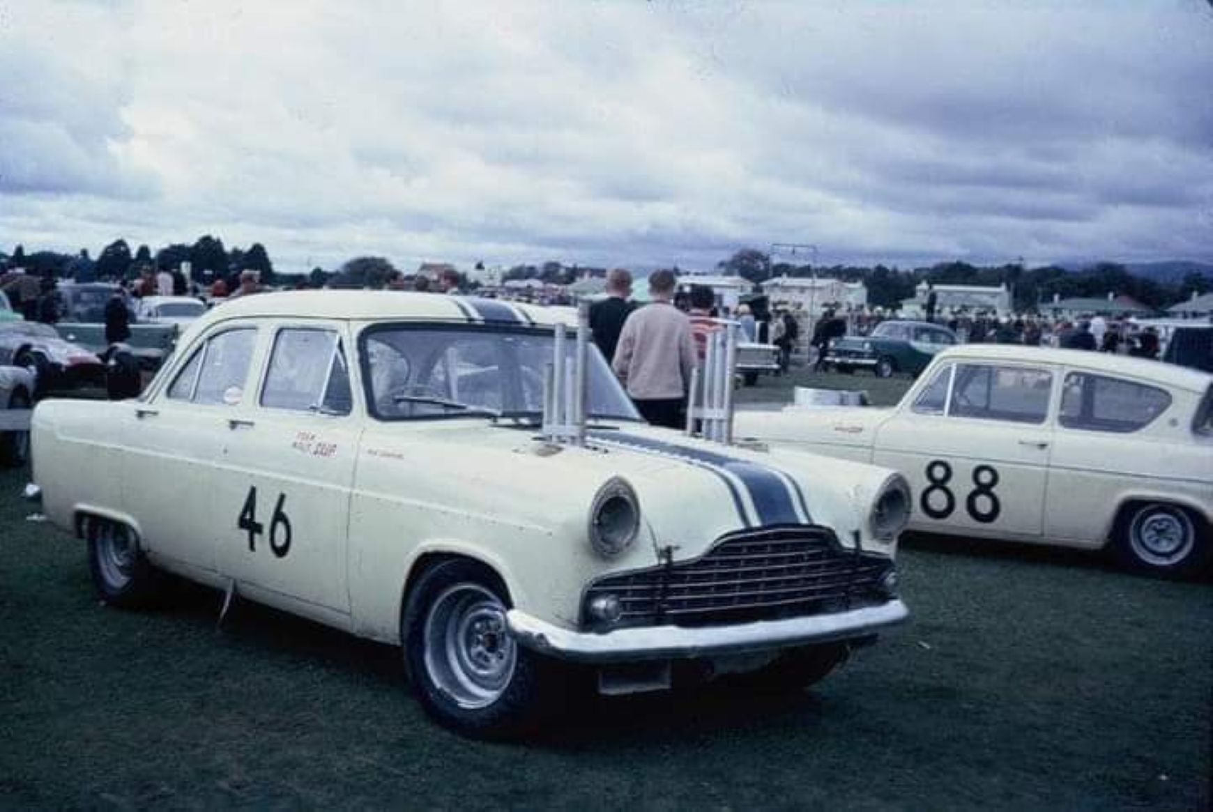 Name:  Ford #145 B Zephyr Corvette #46 Rod Coppins Team Molyslip ONZMR.jpg
Views: 39
Size:  178.5 KB