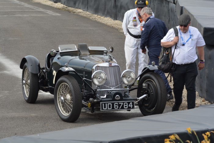 Name:  225_0412_770 Squire.JPG
Views: 98
Size:  139.3 KB