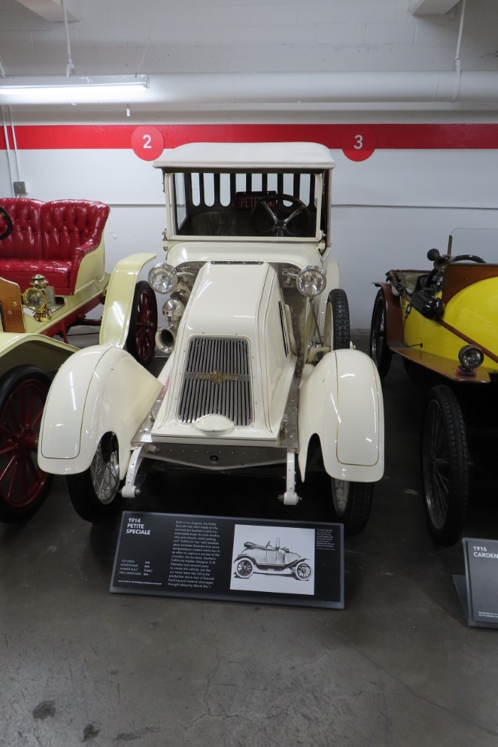 Name:  225_0407_014 Petite Speciale.JPG
Views: 98
Size:  141.4 KB