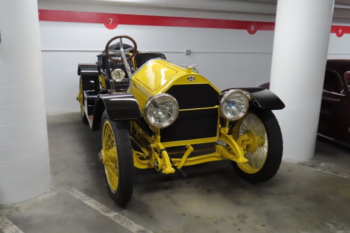 Name:  225_0407_017 Stutz.JPG
Views: 75
Size:  86.0 KB
