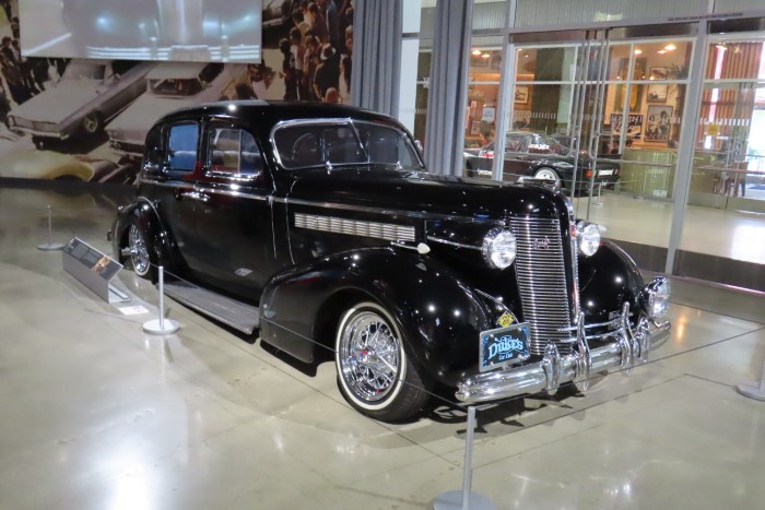 Name:  225_0407_155 Buick.JPG
Views: 41
Size:  115.8 KB