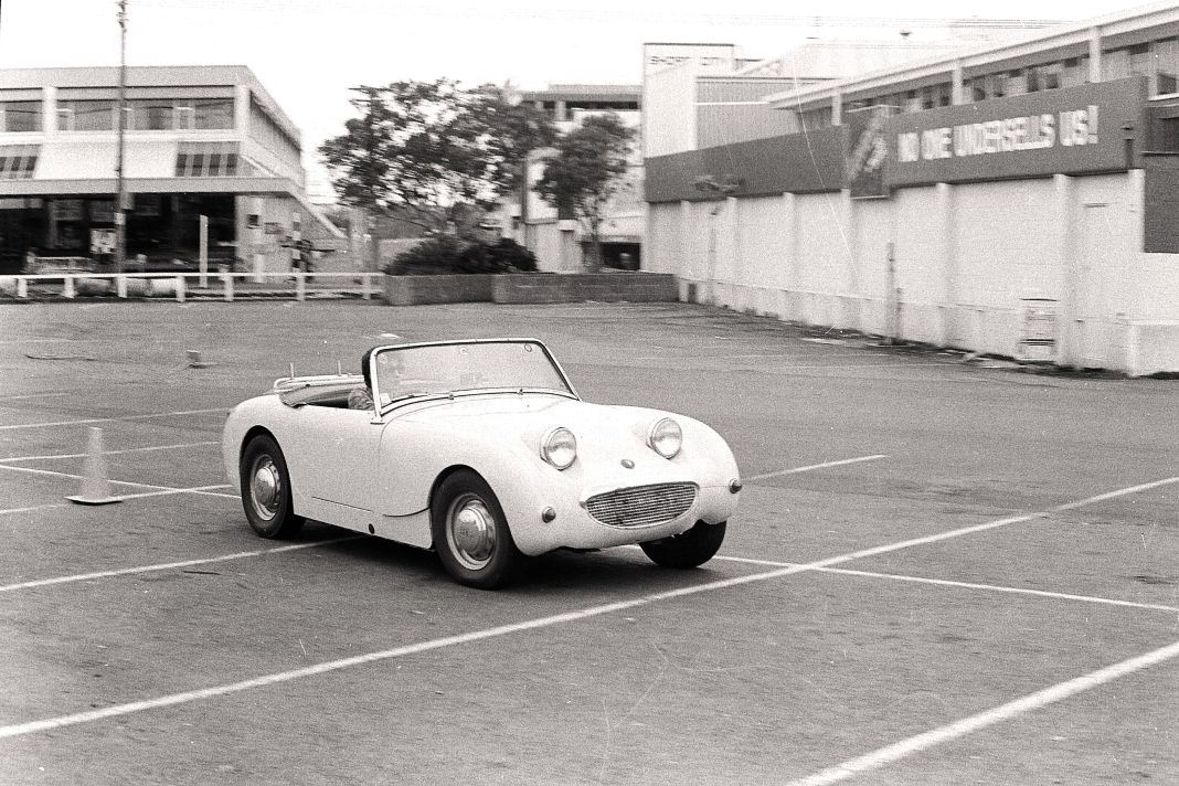 Name:  AH Sprite #383 VCC Gymkhana 1981 Blossom B wiggled AH Sprite Bugeye arch Keith Humphreys.jpg
Views: 53
Size:  180.0 KB