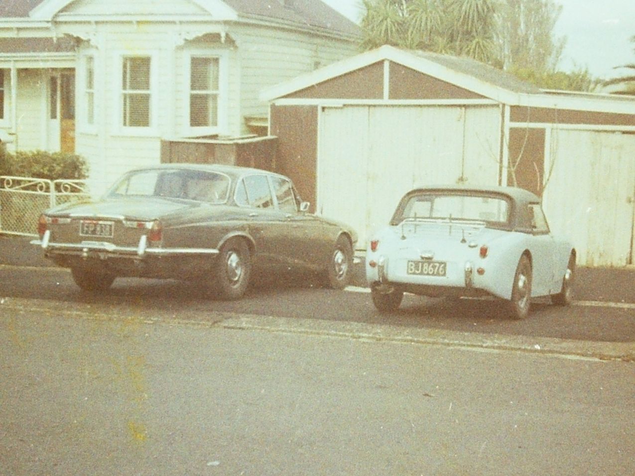 Name:  AH Sprite #387 Keith Humphreys AH Sprite  1980's with plate BJ8676 - 1275 Marina motor 179kb arc.jpg
Views: 41
Size:  179.7 KB
