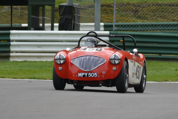 Name:  225_0419_280 Austin Healey.JPG
Views: 8
Size:  112.6 KB