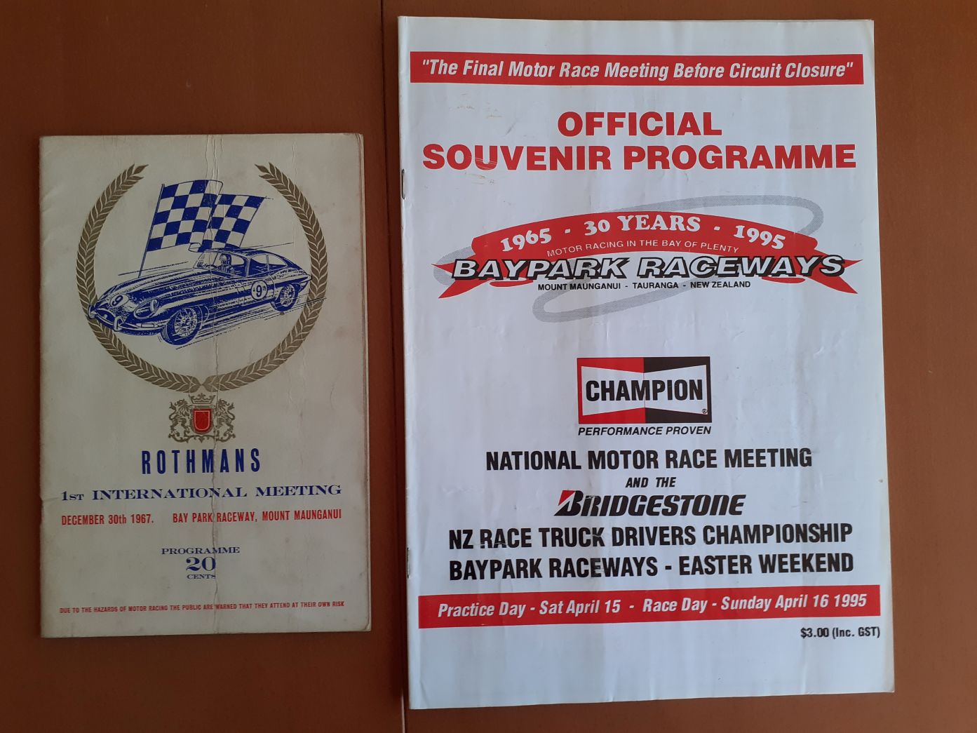 Name:  Baypark #017 1st International Meeting 30th Dec 1967 - Last 15 16 April 1995 Programme Covers ar.jpg
Views: 8
Size:  179.8 KB
