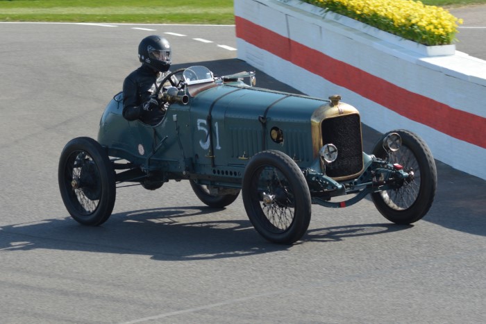 Name:  225_0412_245 Straker Squire.JPG
Views: 204
Size:  118.6 KB