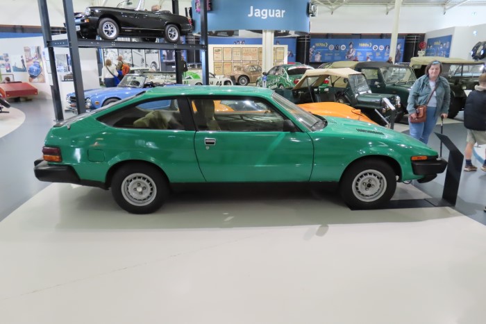 Name:  225_0414_100 Triumph Lynx.JPG
Views: 141
Size:  97.8 KB