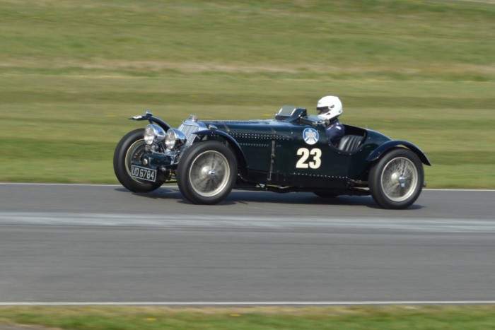 Name:  225_0412_725 Squire.JPG
Views: 106
Size:  96.0 KB