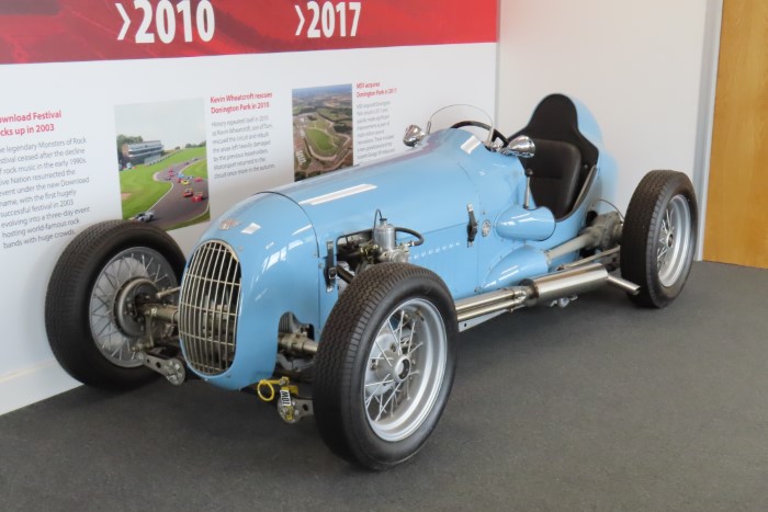 Name:  225_0416_11 Austin.JPG
Views: 83
Size:  79.6 KB