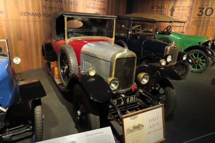 Name:  225_0415_017 Alvis.JPG
Views: 290
Size:  112.8 KB