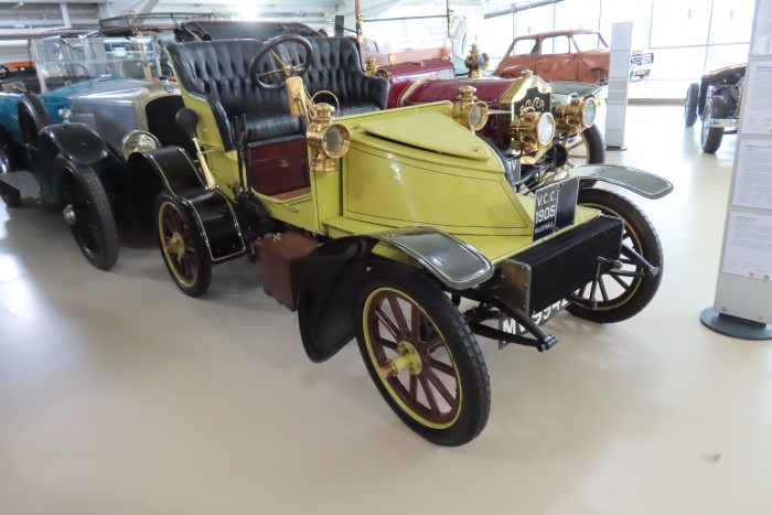 Name:  225_0414_215 Vauxhall.JPG
Views: 208
Size:  99.2 KB