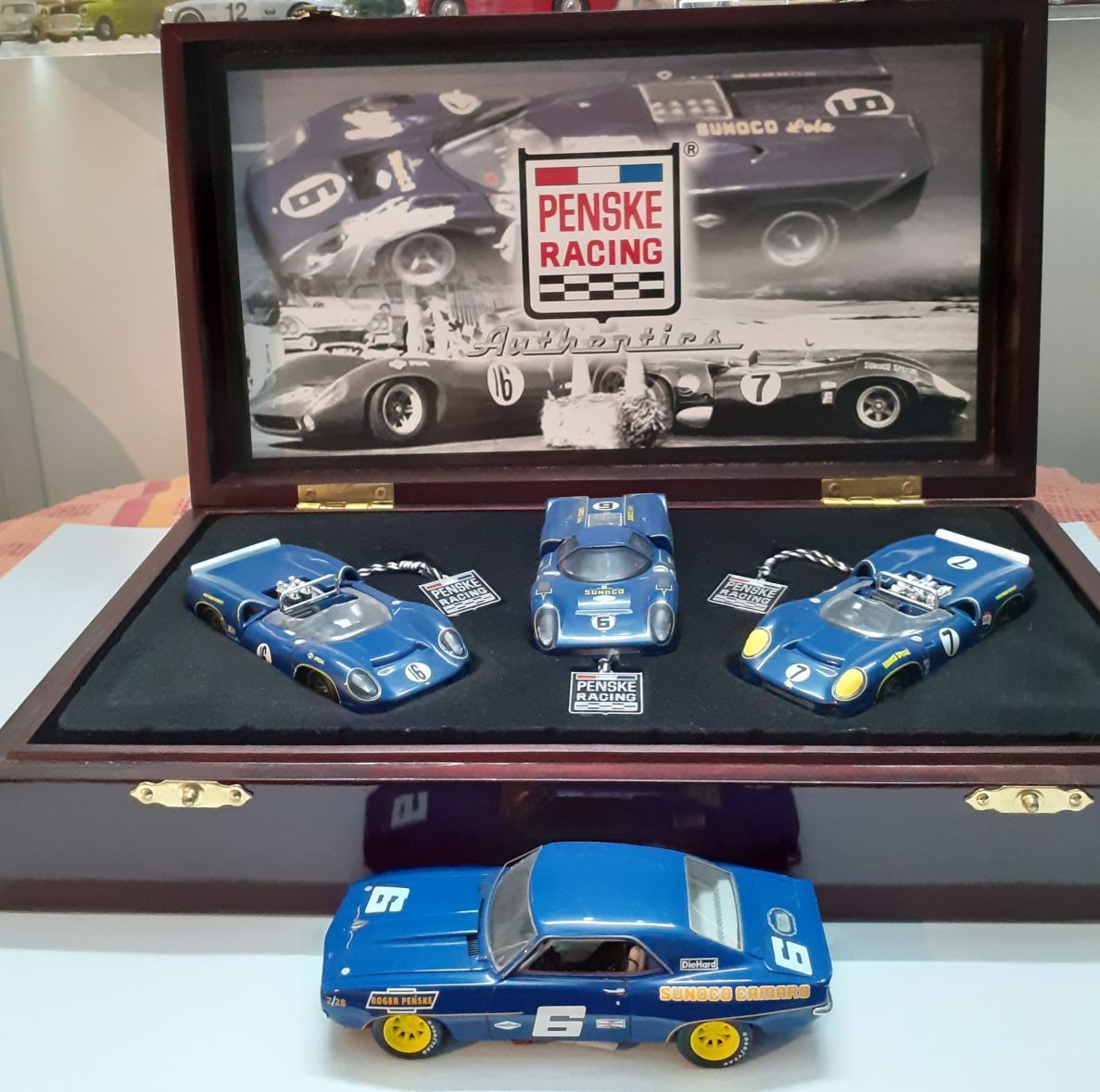 Name:  Model scene #270 C Penske Sunoco - Donohue Lola T70 trio and Camaro - colln Roger Dowding.jpg
Views: 67
Size:  178.8 KB