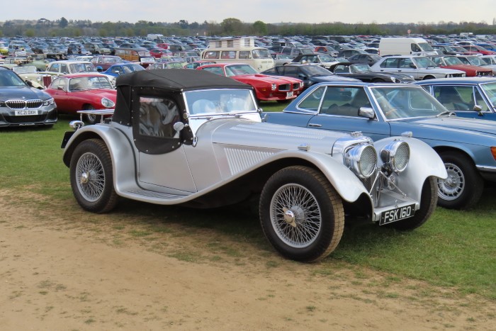 Name:  225_0413_304 Jaguar.JPG
Views: 9
Size:  129.7 KB