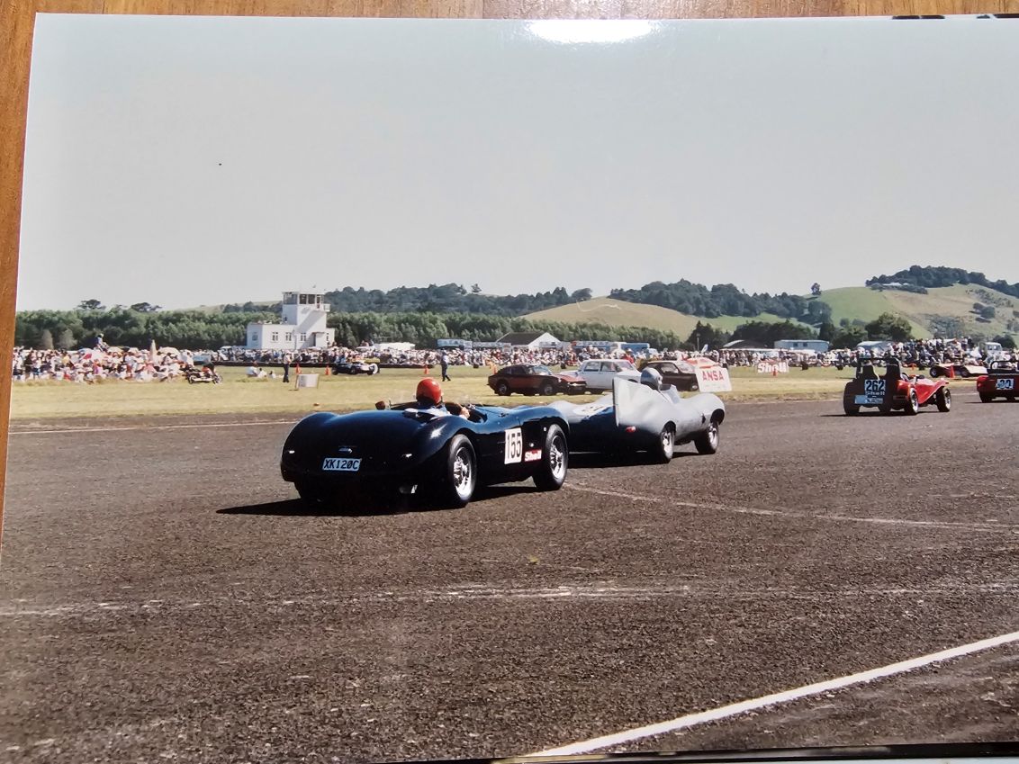 Name:  Ardmore 1989 #119 Owen Harnish Jaguar D Type replica DR4493 271 1989 image on track 179kb Grant .jpg
Views: 75
Size:  179.6 KB