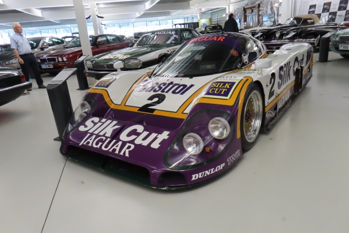 Name:  225_0414_191 Jaguar XJR-9.JPG
Views: 49
Size:  109.1 KB