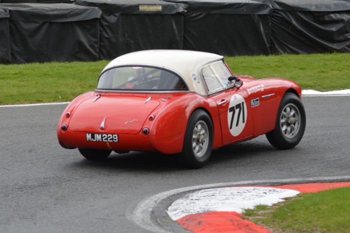 Name:  225_0419_202 Austin Healey.JPG
Views: 2
Size:  114.1 KB