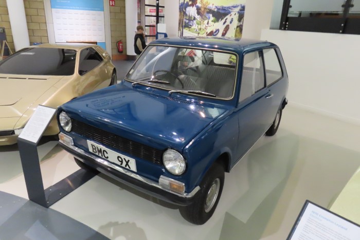 Name:  225_0414_099 Mini 9X.JPG
Views: 101
Size:  96.3 KB