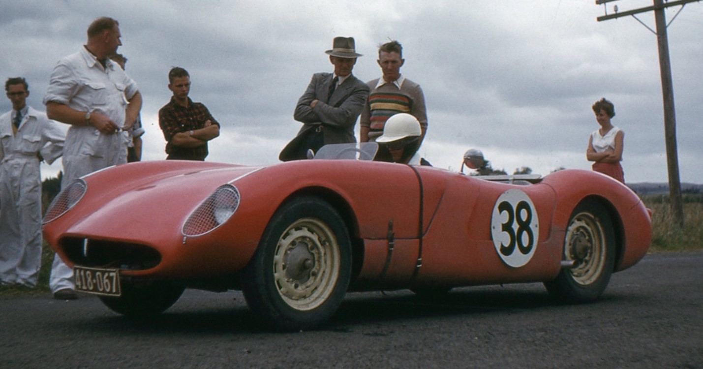 Name:  Bucklers in NZ #260 Buckler DD1  w De Joux body  1956 - 61 plate 418.067 arch Graham Woods.jpg
Views: 4
Size:  168.8 KB