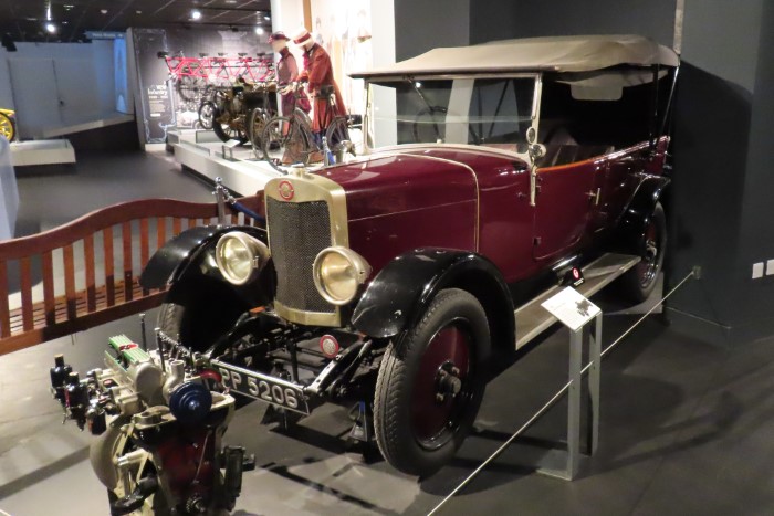 Name:  225_0415_032 Lea Francis.JPG
Views: 18
Size:  97.2 KB