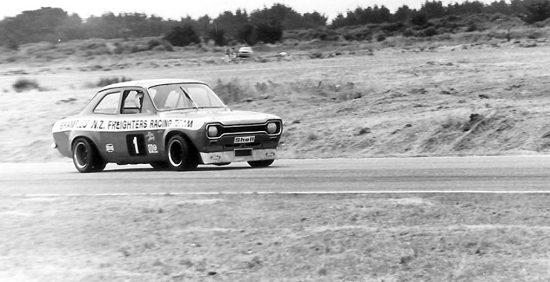 Name:  Ford Escort (R Hart).jpg
Views: 2448
Size:  122.6 KB