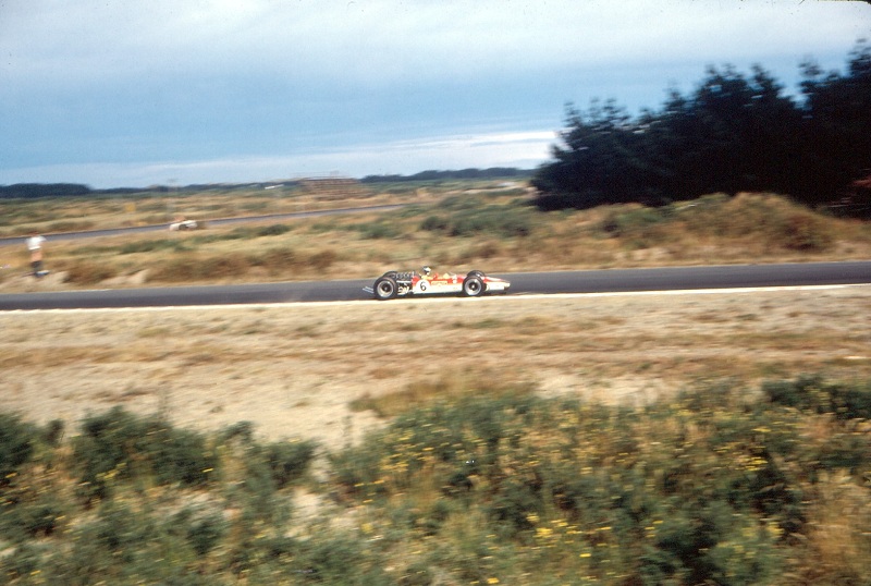 Name:  Jim Clark - Gold Leaf Team Lotus.jpg
Views: 1738
Size:  149.6 KB