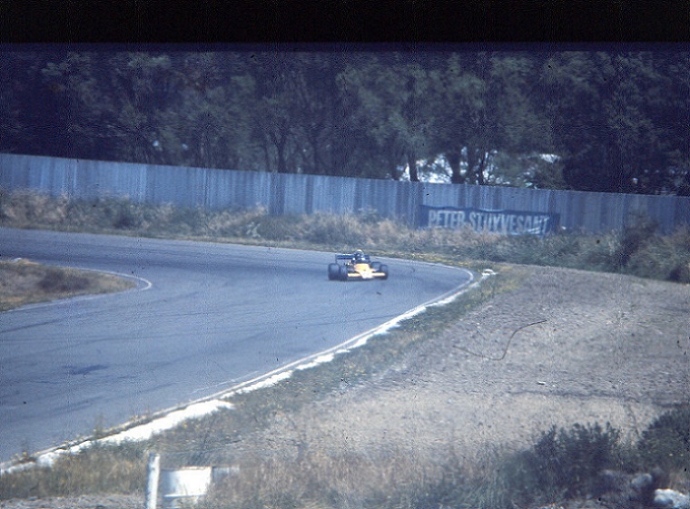 Name:  Jim Stone's Cuda.jpg
Views: 1801
Size:  160.1 KB