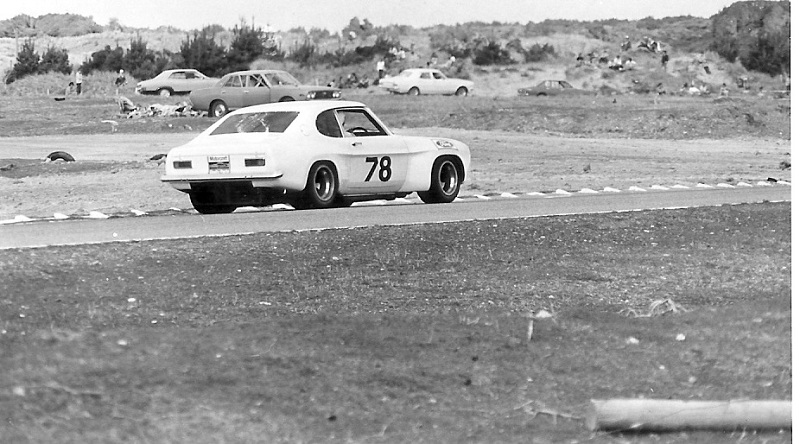 Name:  Ford Capi (Frank Ryan) b.jpg
Views: 3004
Size:  147.7 KB