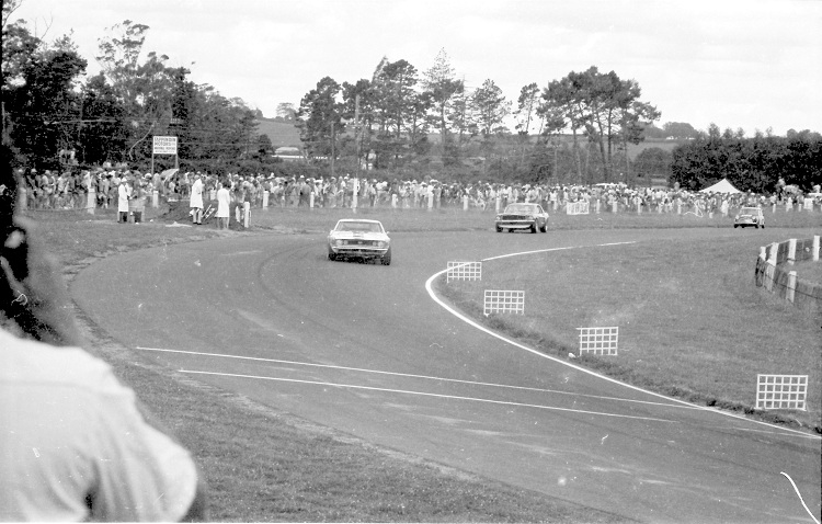 Name:  Saloons at Pukekohe 3.jpg
Views: 1311
Size:  139.8 KB