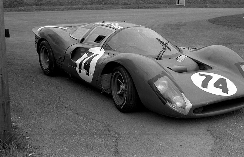Name:  David Pipers Ferrari 412 P - 1968 Oulton Park 1 hour.jpg
Views: 1955
Size:  131.2 KB