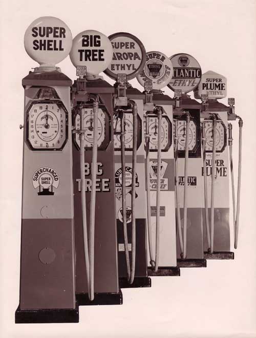 Name:  Car signs #21 NZ petrolpumps 1950's website .jpg
Views: 518
Size:  36.0 KB