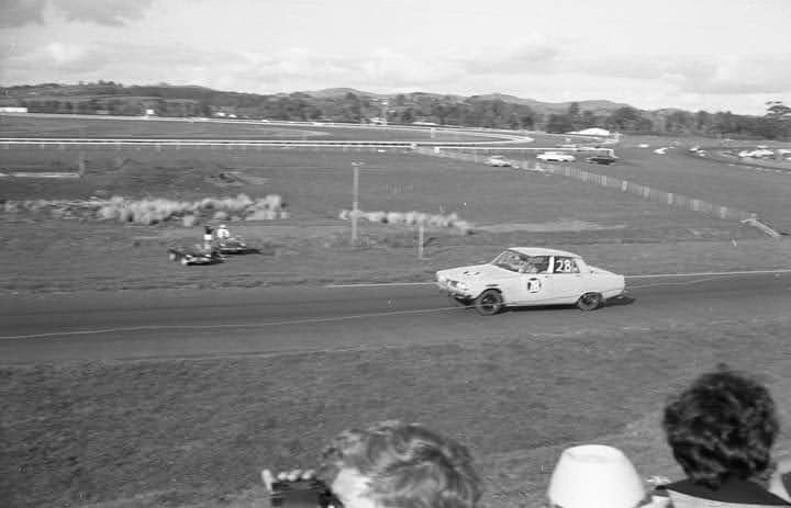 Name:  Pukekohe 1965 #154 Wills 6 Hour Rover 2000 #28 Simon Taylor John Manby class winner  Oct 65 John.jpg
Views: 424
Size:  37.4 KB