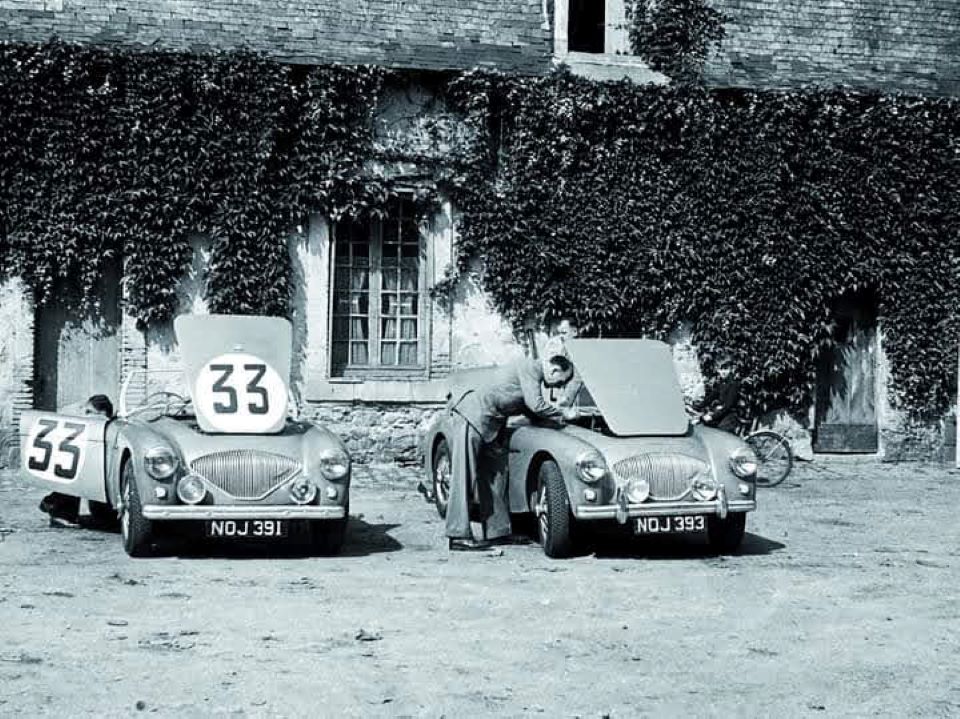 Name:  AH 100S #538 NOJ391 SPL224B and NOJ393 SPL226B AH 100 Special Test Cars 1953 Le Mans entries 195.jpg
Views: 257
Size:  171.6 KB